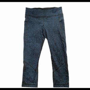 Lululemon pace rival crop size 8 VEUC
